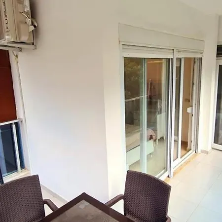 Sun Homes: A Travellers Paradise Appartement *